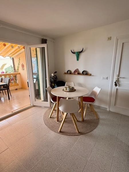 1 soveværelse Lejlighed til salg i Font de Sa Cala / Font de La Cala med swimmingpool - € 345.000 (Ref: 9825641)
