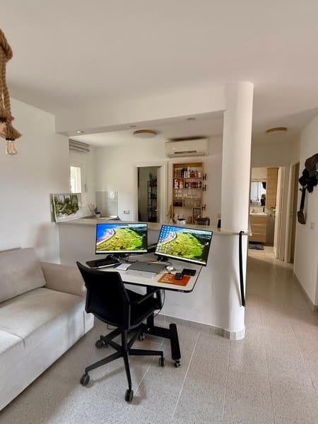 1 soveværelse Lejlighed til salg i Font de Sa Cala / Font de La Cala med swimmingpool - € 345.000 (Ref: 9825641)