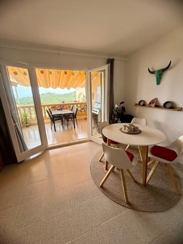 1 soveværelse Lejlighed til salg i Font de Sa Cala / Font de La Cala, Capdepera med swimmingpool - € 345.000 (Ref: 9825641)