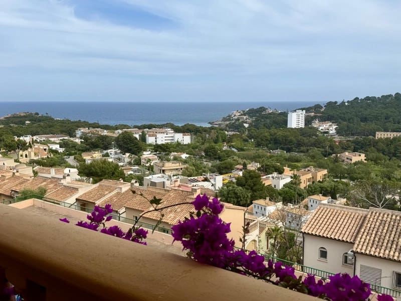 1 soveværelse Lejlighed til salg i Font de Sa Cala / Font de La Cala med swimmingpool - € 345.000 (Ref: 9825641)