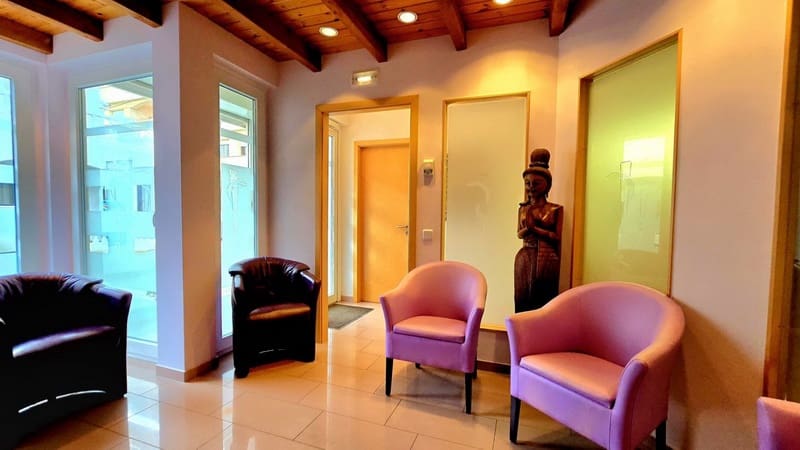 Erhverv til salg i Cala Ratjada - € 800.000 (Ref: 9829652)