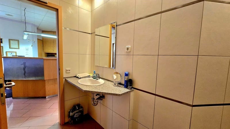 Erhverv til salg i Cala Ratjada - € 800.000 (Ref: 9829652)