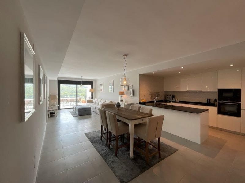 3 bedroom Penthouse for sale in Font de Sa Cala / Font de La Cala with pool garage - € 895,000 (Ref: 9961056)
