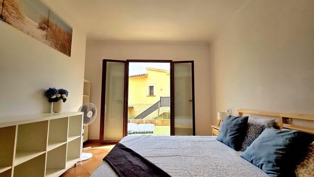 4 bedroom Villa for sale in Capdepera - € 785,000 (Ref: 9987119)