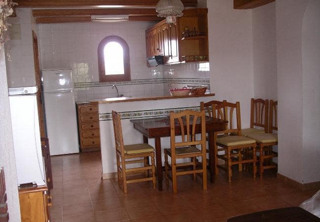   2 soveværelse   ferieLejlighed i Denia   med   swimmingpool   - € 700 (Ref: 6807397)