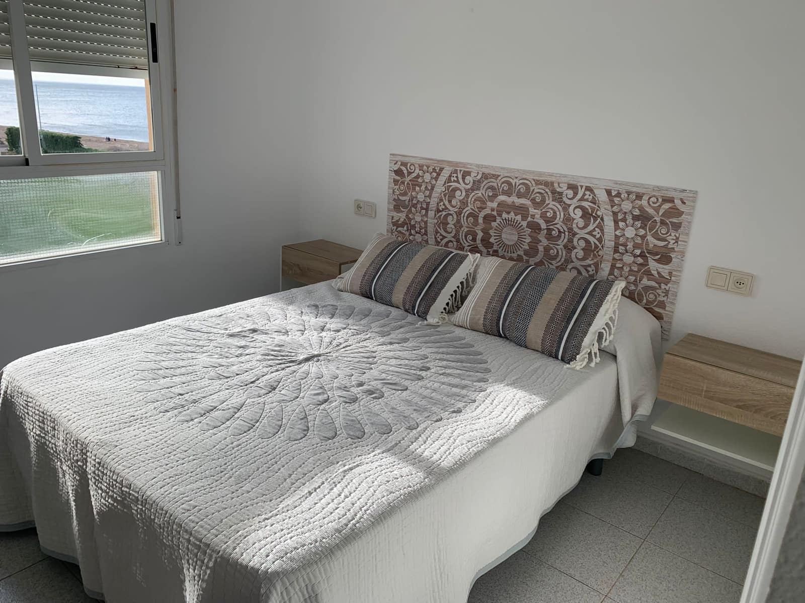   2 soveværelse   ferieLejlighed i Denia     - € 935 (Ref: 7626880)