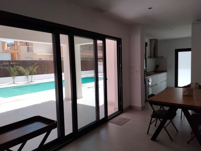 3 quarto Moradia para venda em Dénia - 585 000 € (Ref: 8374570)