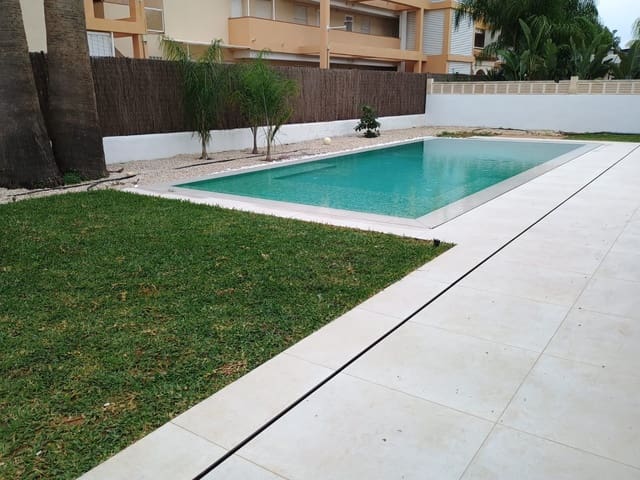 3 quarto Moradia para venda em Dénia - 585 000 € (Ref: 8374570)