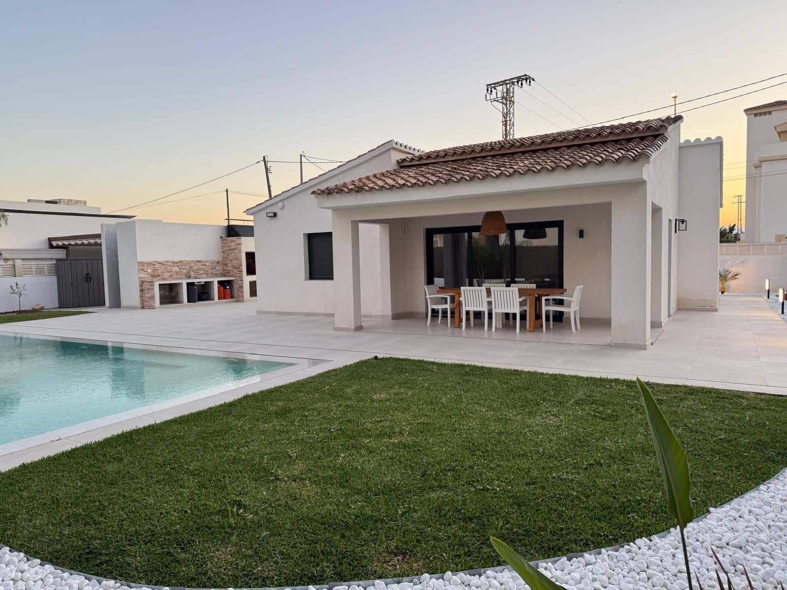 3 bedroom Villa for sale in Denia - € 585,000 (Ref: 8374570)