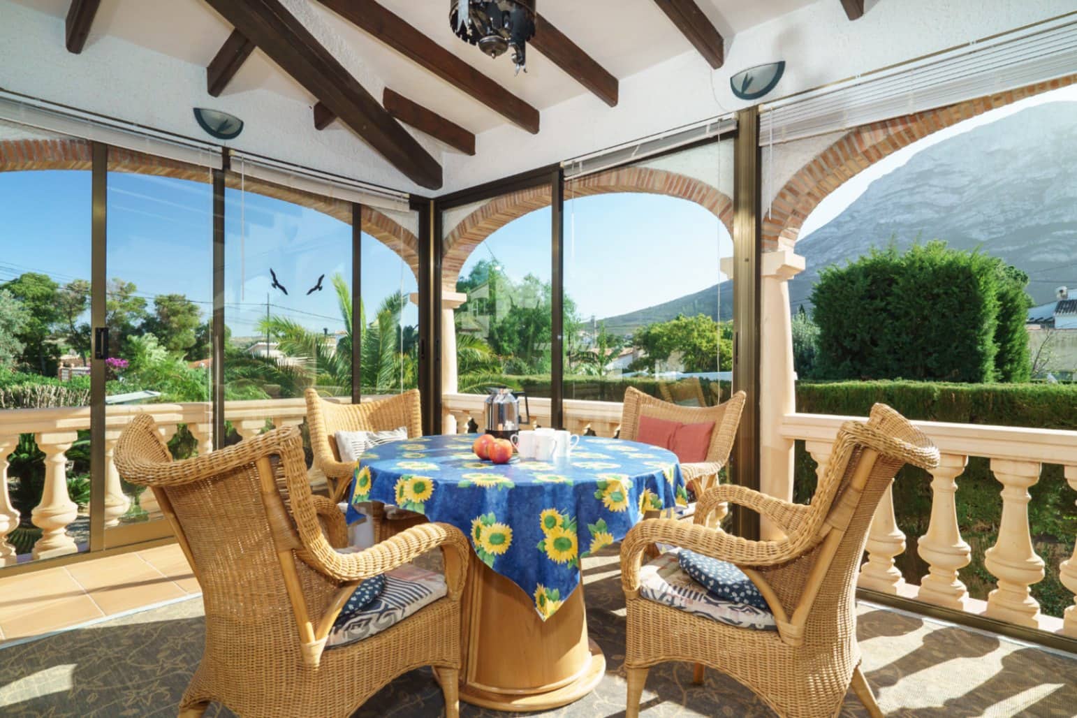 Chalet de 3 habitaciones en Dénia en venta - 598.500 € (Ref: 8606967)