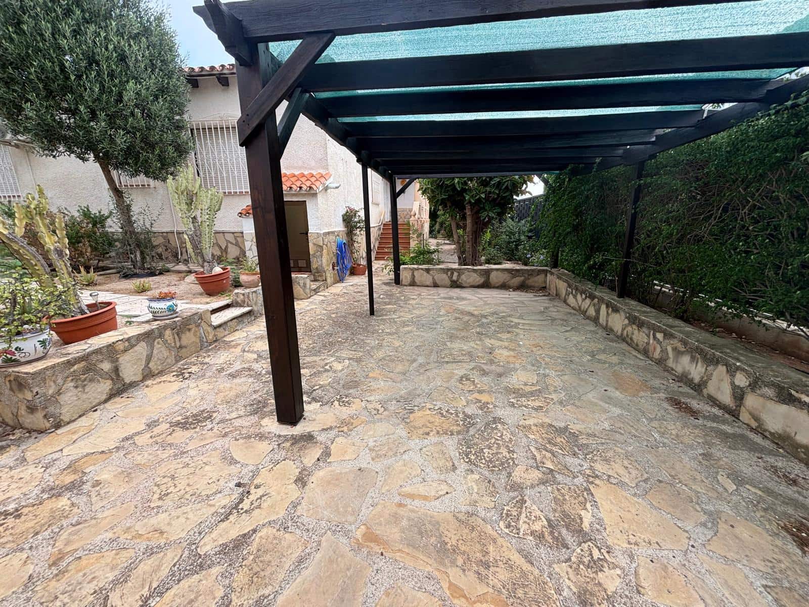 Chalet de 3 habitaciones en Dénia en venta - 598.500 € (Ref: 8606967)