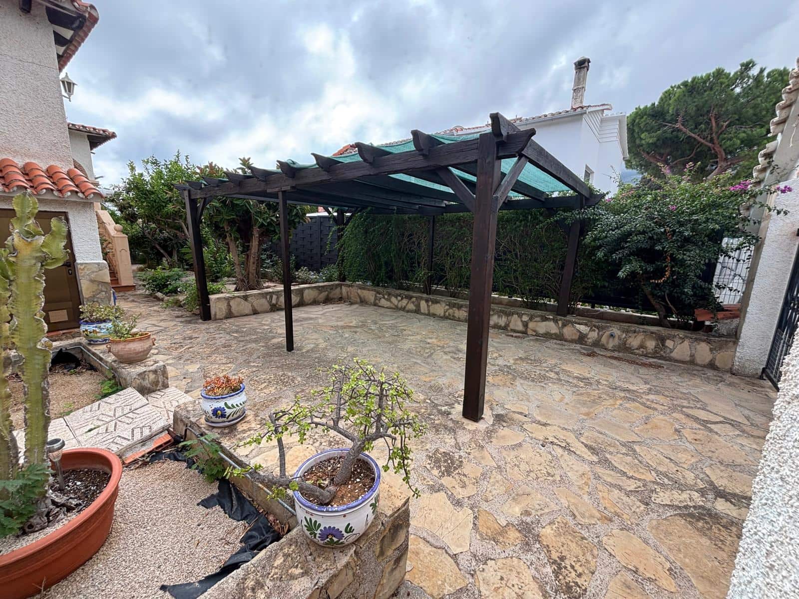 Chalet de 3 habitaciones en Dénia en venta - 598.500 € (Ref: 8606967)