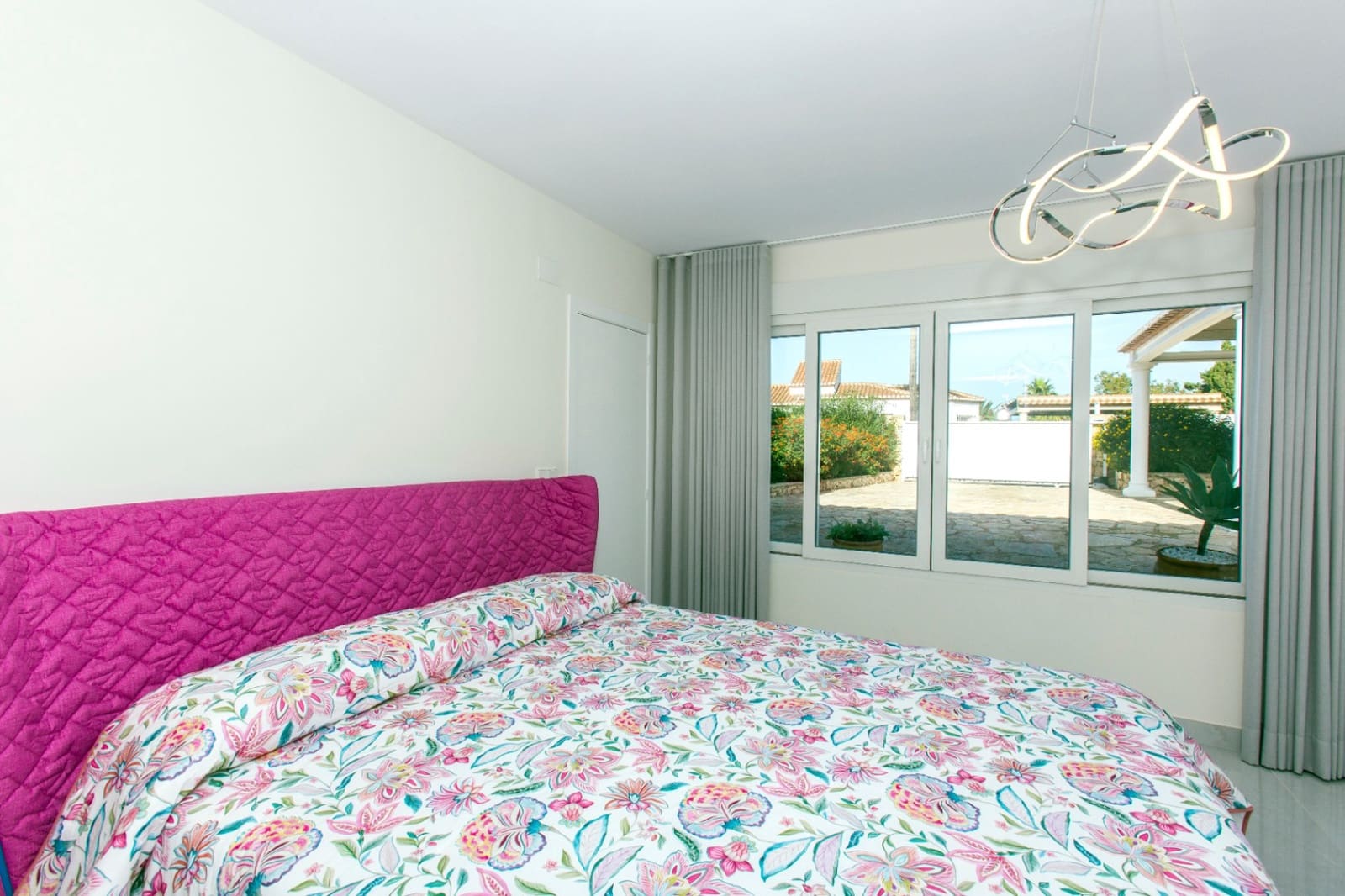 Chalet de 5 habitaciones en Dénia en venta - 1.345.000 € (Ref: 8681450)