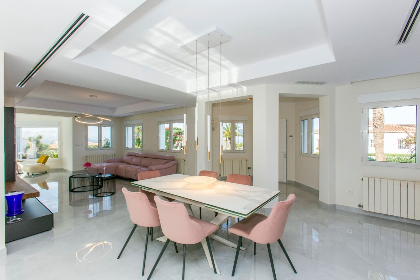 Chalet de 5 habitaciones en Dénia en venta - 1.345.000 € (Ref: 8681450)