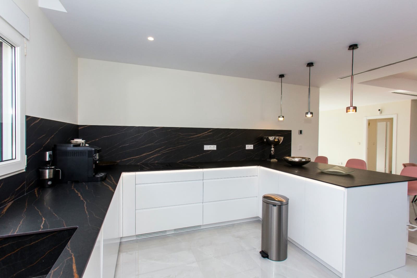 Chalet de 5 habitaciones en Dénia en venta - 1.345.000 € (Ref: 8681450)