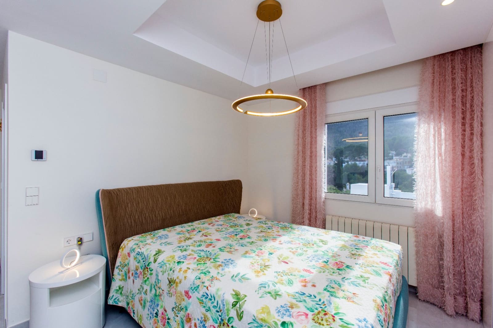 Chalet de 5 habitaciones en Dénia en venta - 1.345.000 € (Ref: 8681450)