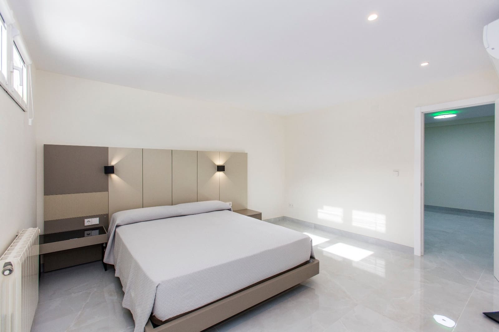 Chalet de 5 habitaciones en Dénia en venta - 1.345.000 € (Ref: 8681450)