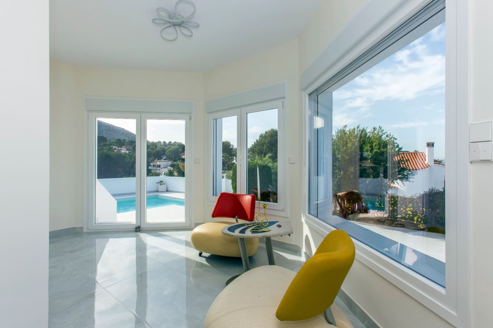 Chalet de 5 habitaciones en Dénia en venta - 1.345.000 € (Ref: 8681450)