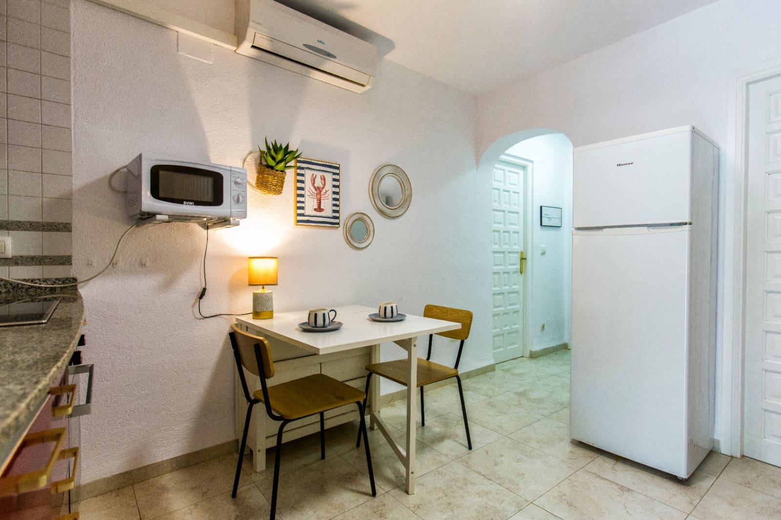 2 bedroom Apartment for rent in Denia with pool - € 800 (Ref: 8895361)