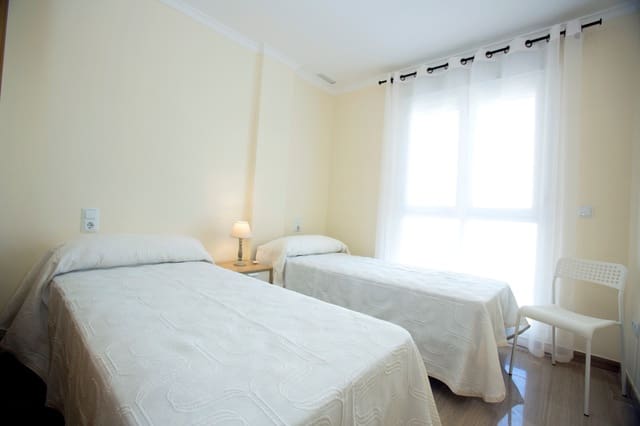 2 Zimmer Apartment zu vermieten in Dénia - 850 € (Ref: 8895363)