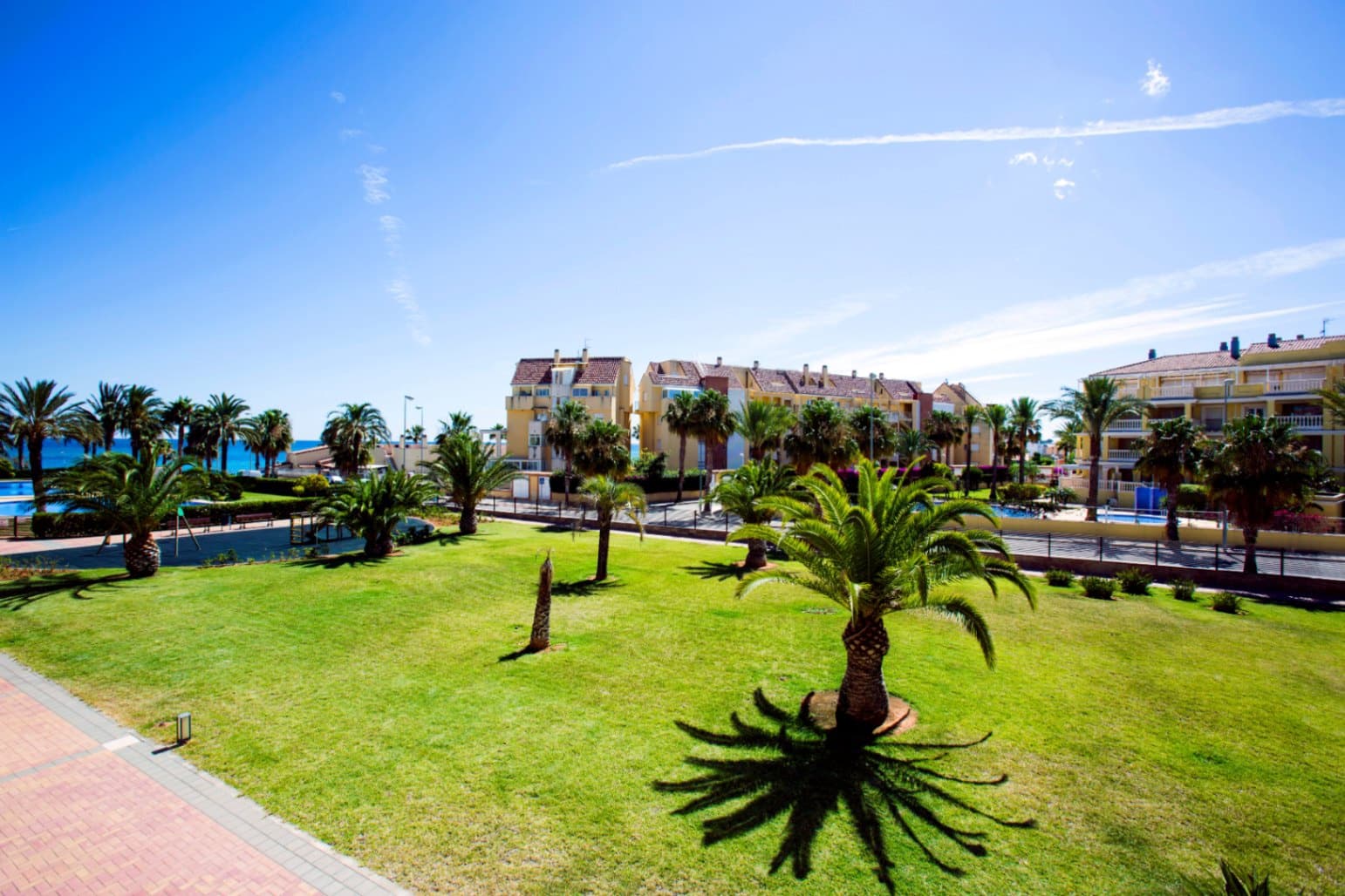 2 bedroom Apartment for rent in Denia - € 850 (Ref: 8895363)