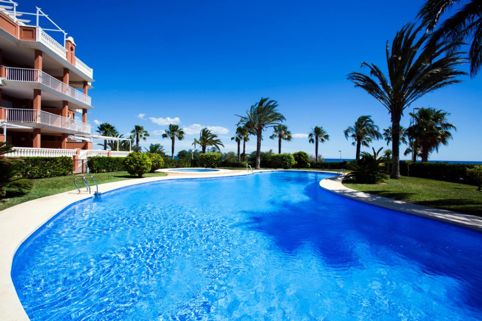 2 bedroom Apartment for rent in Denia - € 850 (Ref: 8895363)