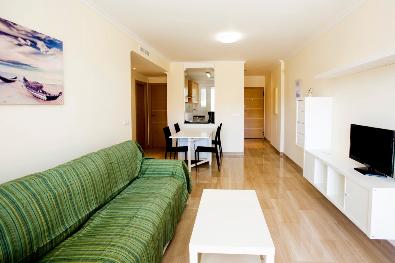 2 bedroom Apartment for rent in Denia - € 850 (Ref: 8895363)