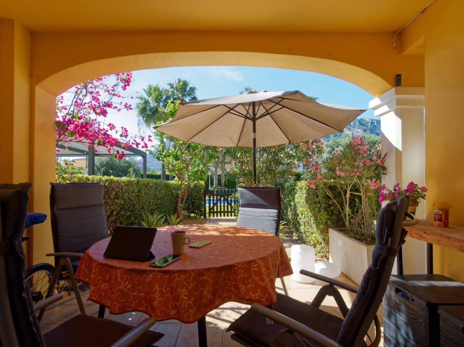 2 bedroom Apartment for sale in Denia - € 319,000 (Ref: 9116560)