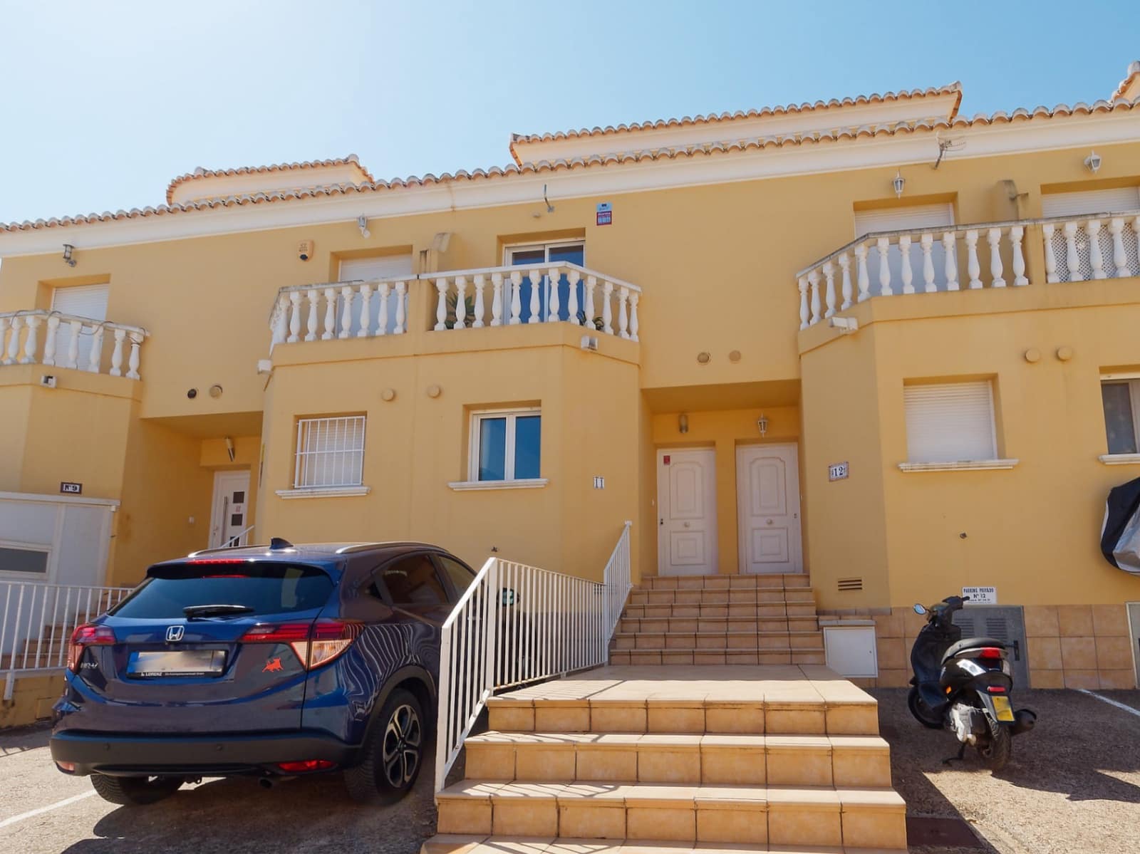 2 bedroom Apartment for sale in Denia - € 319,000 (Ref: 9116560)