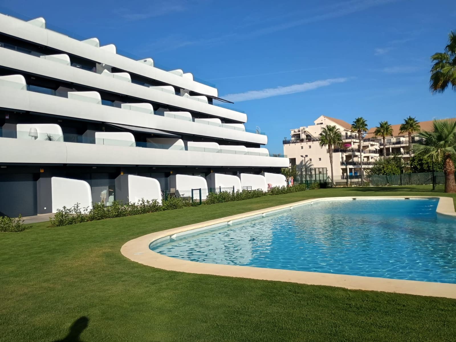 2 bedroom Apartment for rent in Denia - € 1,200 (Ref: 9335636)