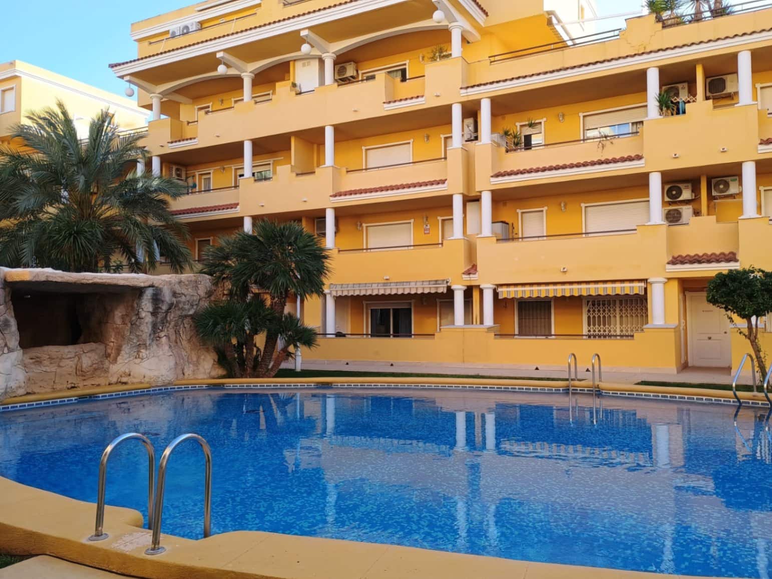 2 Zimmer Apartment zu verkaufen in Denia - 315.000 € (Ref: 9516534)