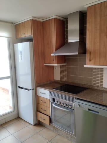 3 soveværelse Penthouse til leje i Dénia - € 1.000 (Ref: 9569485)