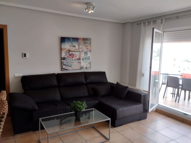 3 soveværelse Penthouse til leje i Dénia - € 1.000 (Ref: 9569485)