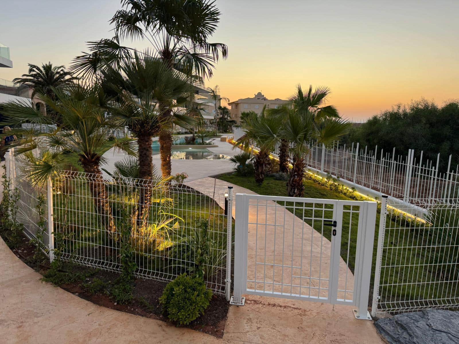 2 bedroom Apartment for sale in Denia - € 595,000 (Ref: 9597156)