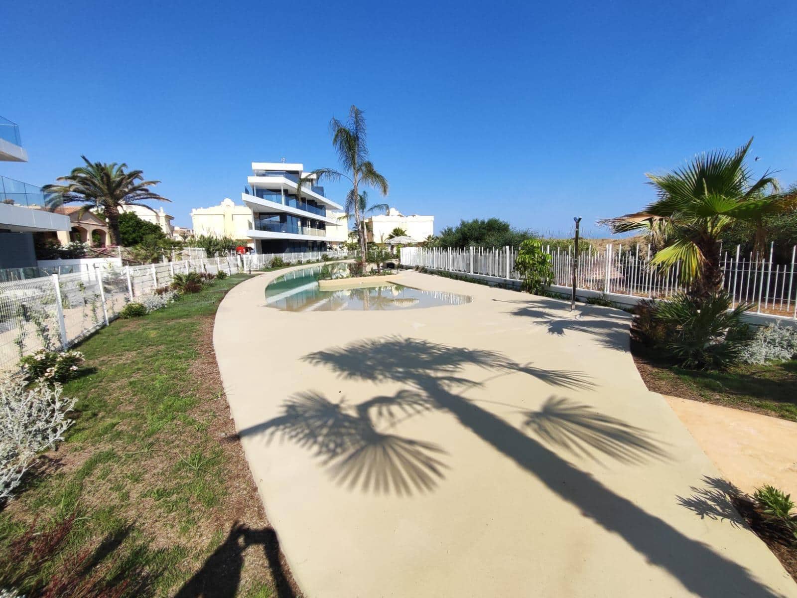 2 bedroom Apartment for sale in Denia - € 595,000 (Ref: 9597156)