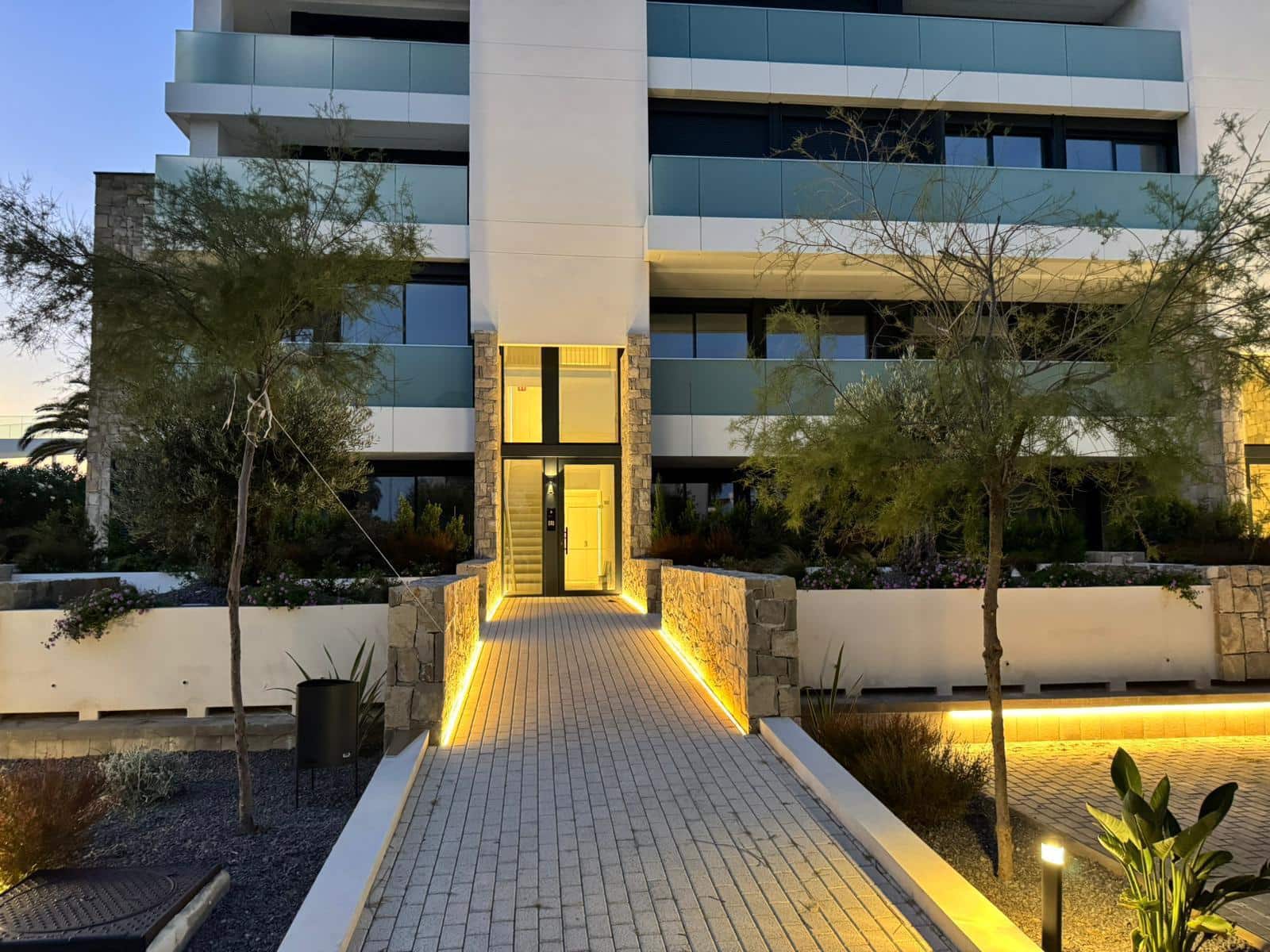 2 bedroom Apartment for sale in Denia - € 595,000 (Ref: 9597156)