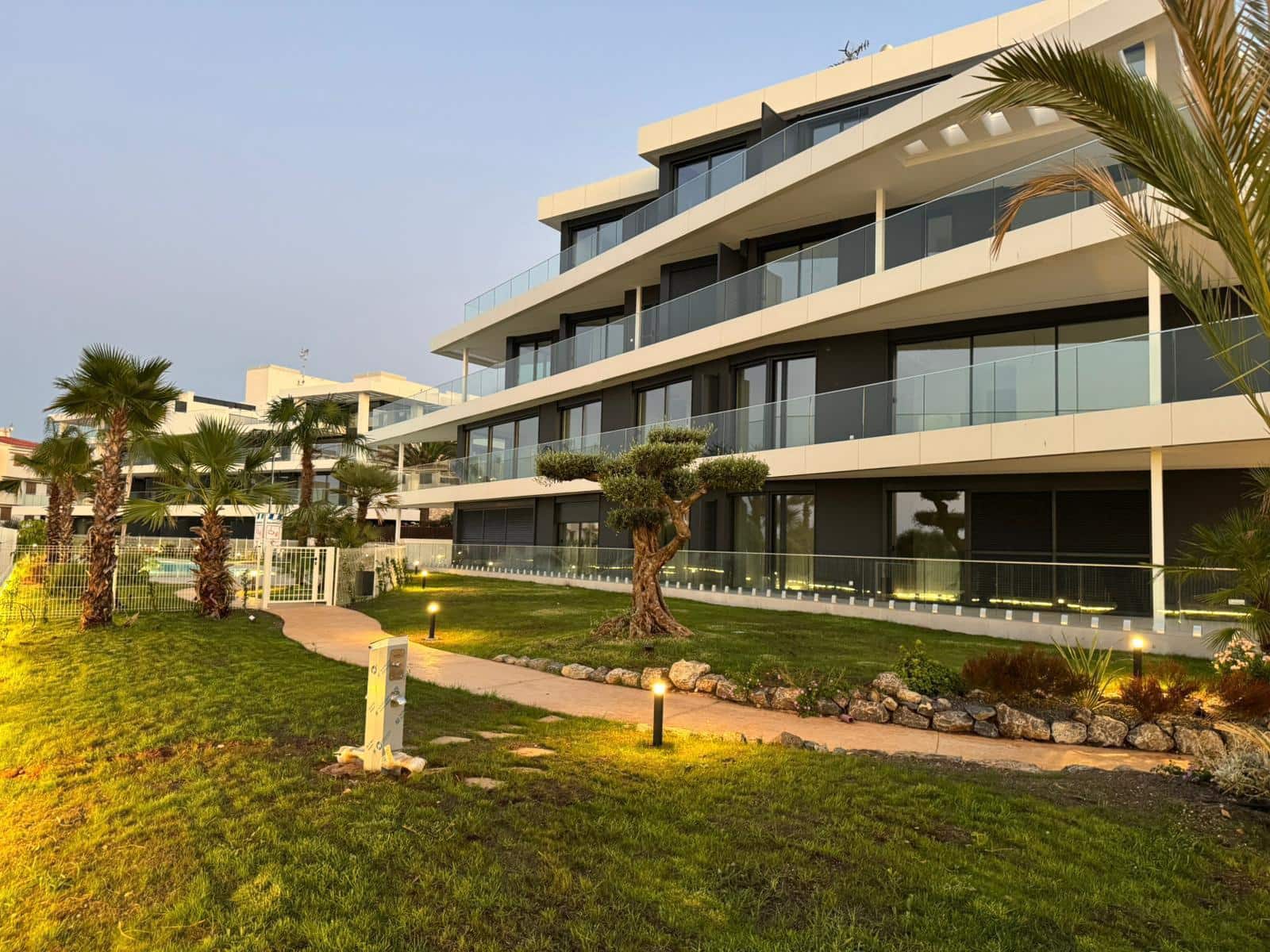 2 bedroom Apartment for sale in Denia - € 595,000 (Ref: 9597156)