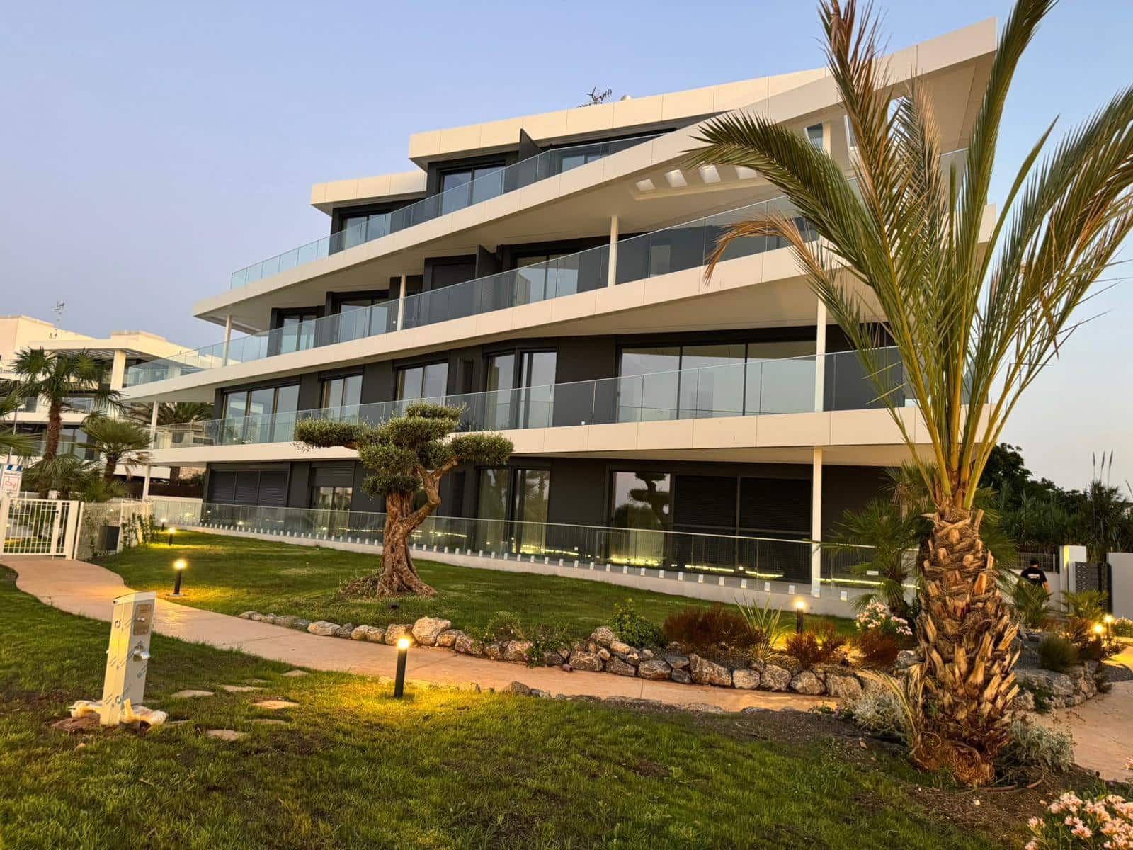 2 bedroom Apartment for sale in Denia - € 595,000 (Ref: 9597156)