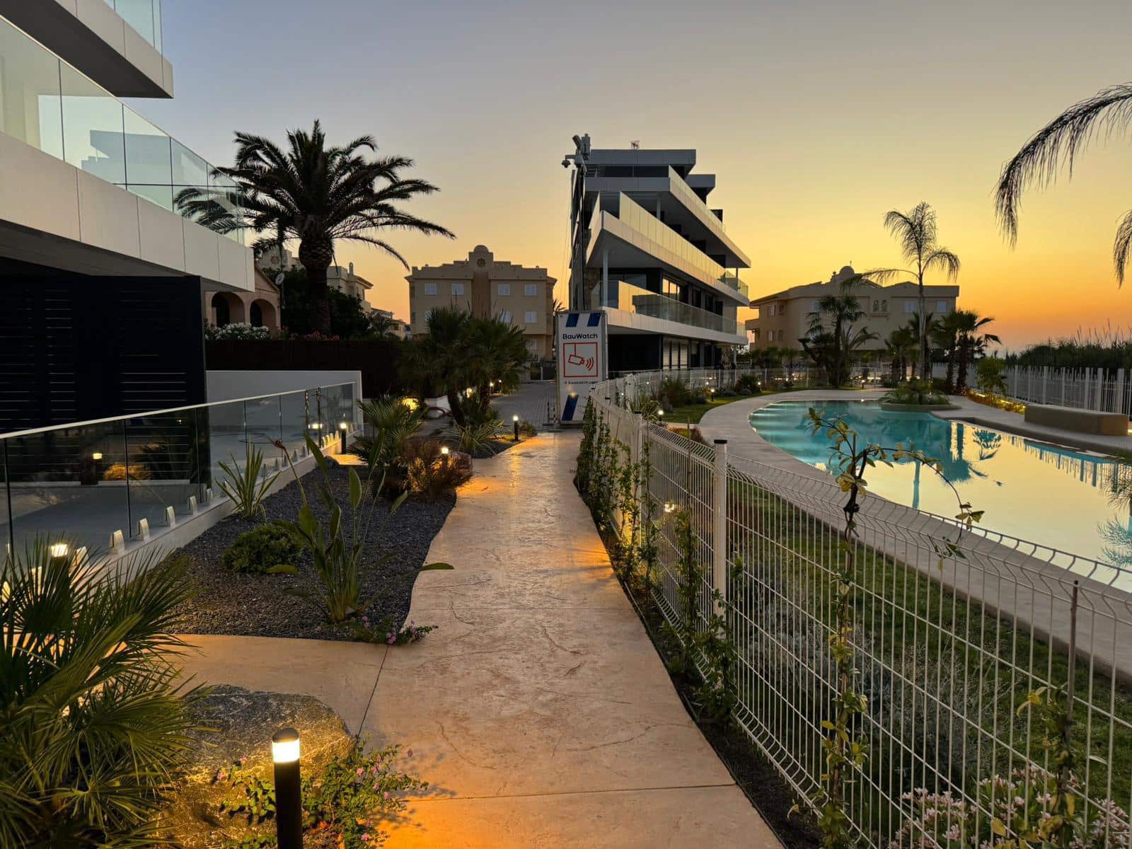 2 bedroom Apartment for sale in Denia - € 595,000 (Ref: 9597156)