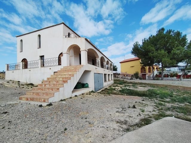 Business for sale in Los Narejos - Punta Calera, Los Alcázares - € 700,000 (Ref: 9324367)