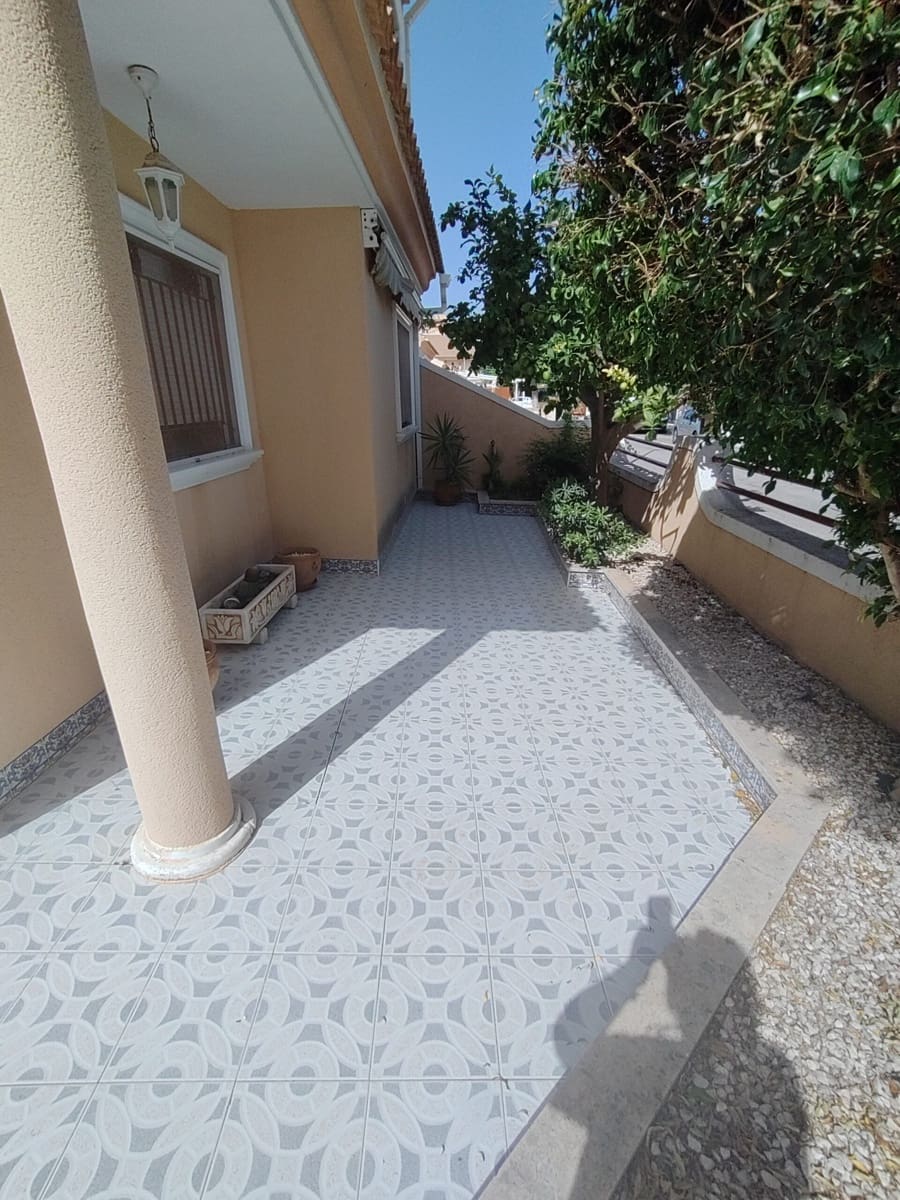 6 soverom Hus til salgs i Los Narejos med garasje - € 390 000 (Ref: 9324368)