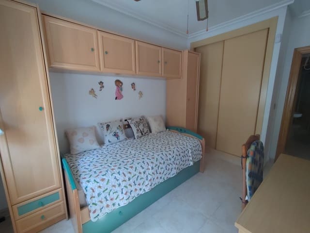 6 soverom Hus til salgs i Los Narejos, Los Alcázares med garasje - € 390 000 (Ref: 9324368)