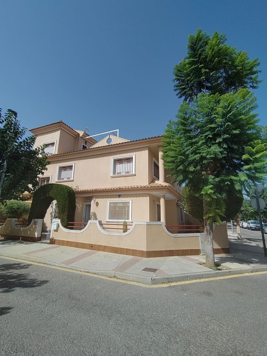 6 soverom Hus til salgs i Los Narejos med garasje - € 390 000 (Ref: 9324368)