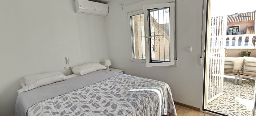 3 bedroom Townhouse for sale in Los Alcazares - € 169,000 (Ref: 9378492)