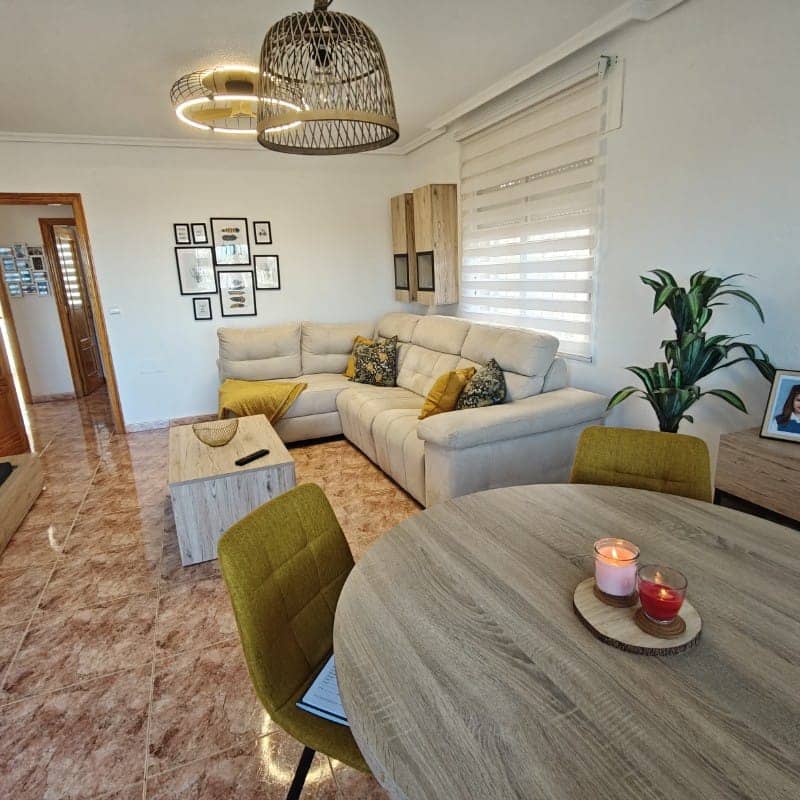 5 soveværelse Semi-Rækkehus til salg i Los Alcazares med garage - € 304.000 (Ref: 9564018)