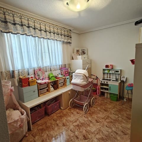 5 soveværelse Semi-Rækkehus til salg i Los Narejos - Punta Calera, Los Alcázares med garage - € 304.000 (Ref: 9564018)