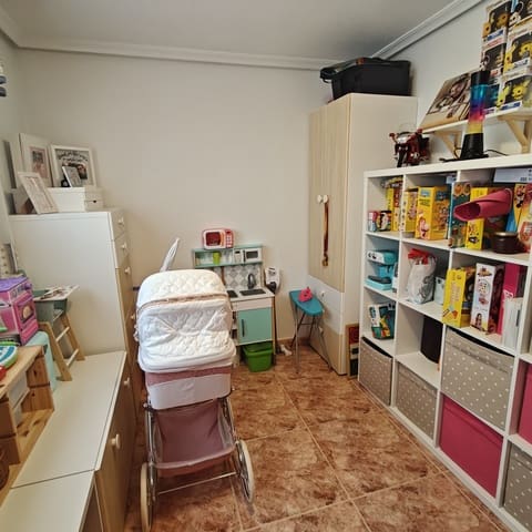 5 soveværelse Semi-Rækkehus til salg i Los Narejos - Punta Calera, Los Alcázares med garage - € 304.000 (Ref: 9564018)