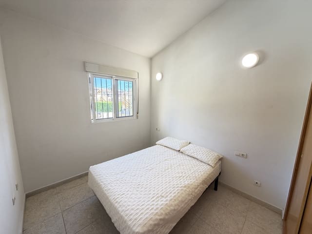 2 slaapkamer Appartement te koop in Villamartin, Orihuela met zwembad - € 139.995 (Ref: 10000169)