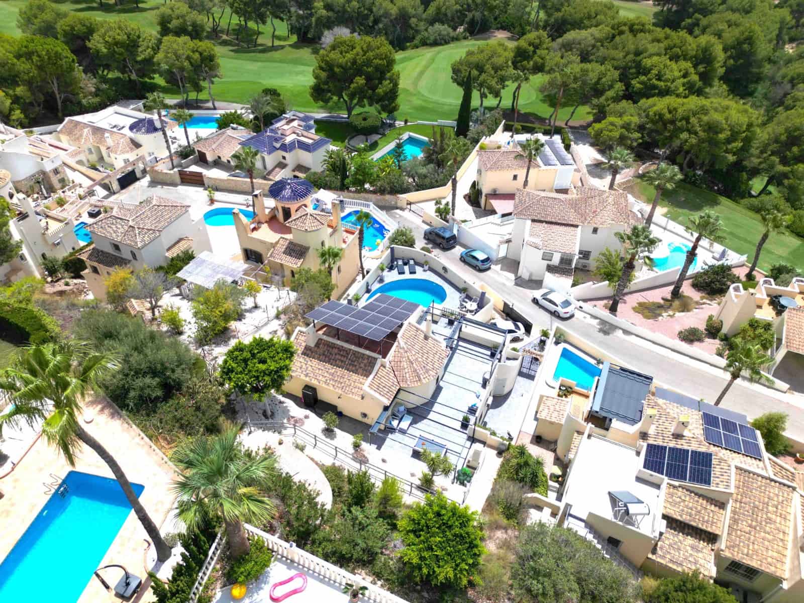 Chalet de 3 habitaciones en Las Ramblas Golf en venta con piscina garaje - 649.940 € (Ref: 10002389)