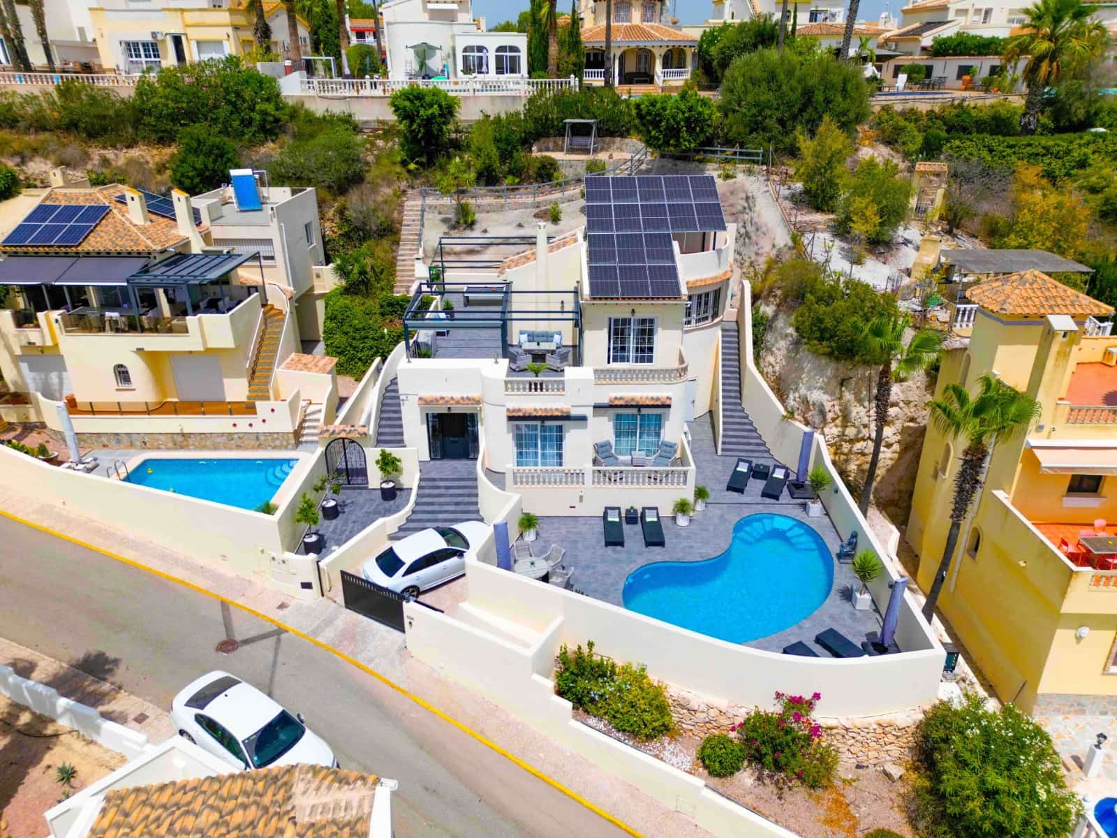 Chalet de 3 habitaciones en Las Ramblas Golf en venta con piscina garaje - 649.940 € (Ref: 10002389)